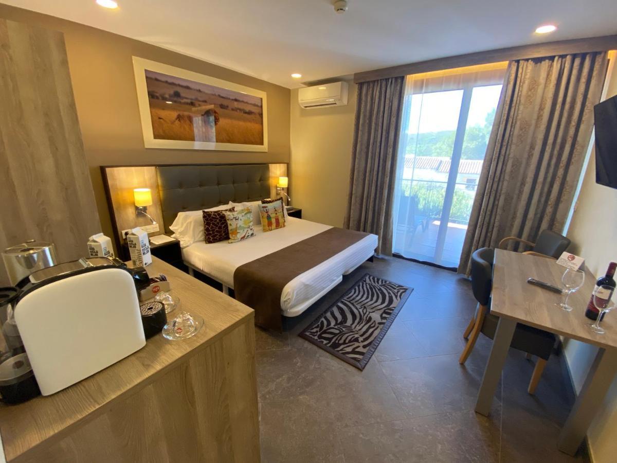 Hotel Admiral San Roque Dış mekan fotoğraf